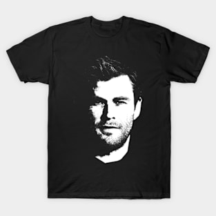 Chris hemsworth T-Shirt